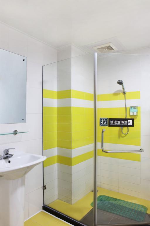7Days Inn Changsha Jingwanzi International Furniture Square Чанша Экстерьер фото